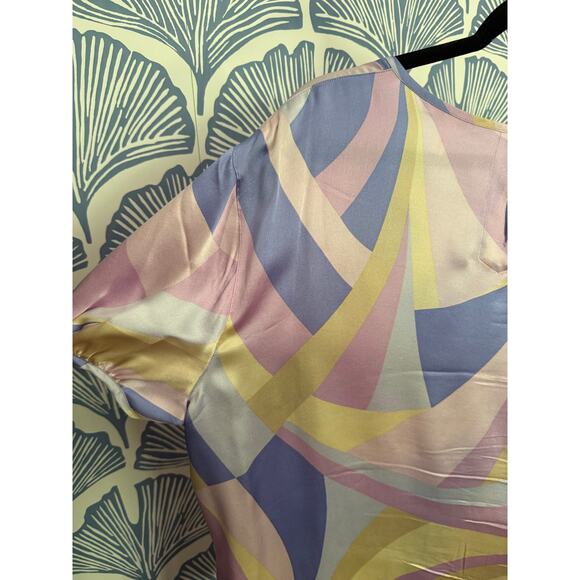 ESCADA 100% Silk Pastel Colored Blouse Sz. 44 - Picture 4 of 8